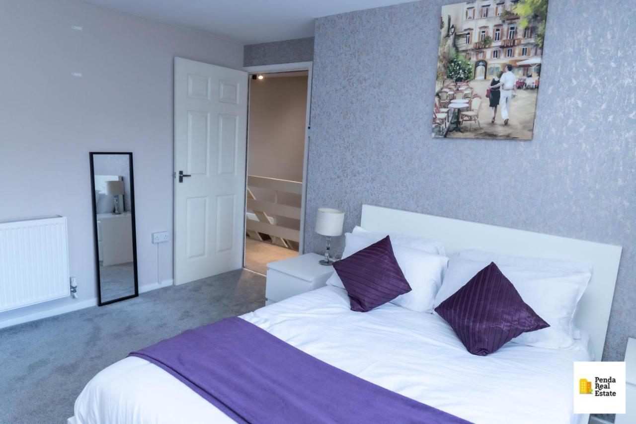 Penda Contractor And Leisure Guests Nottingham 빌라 외부 사진